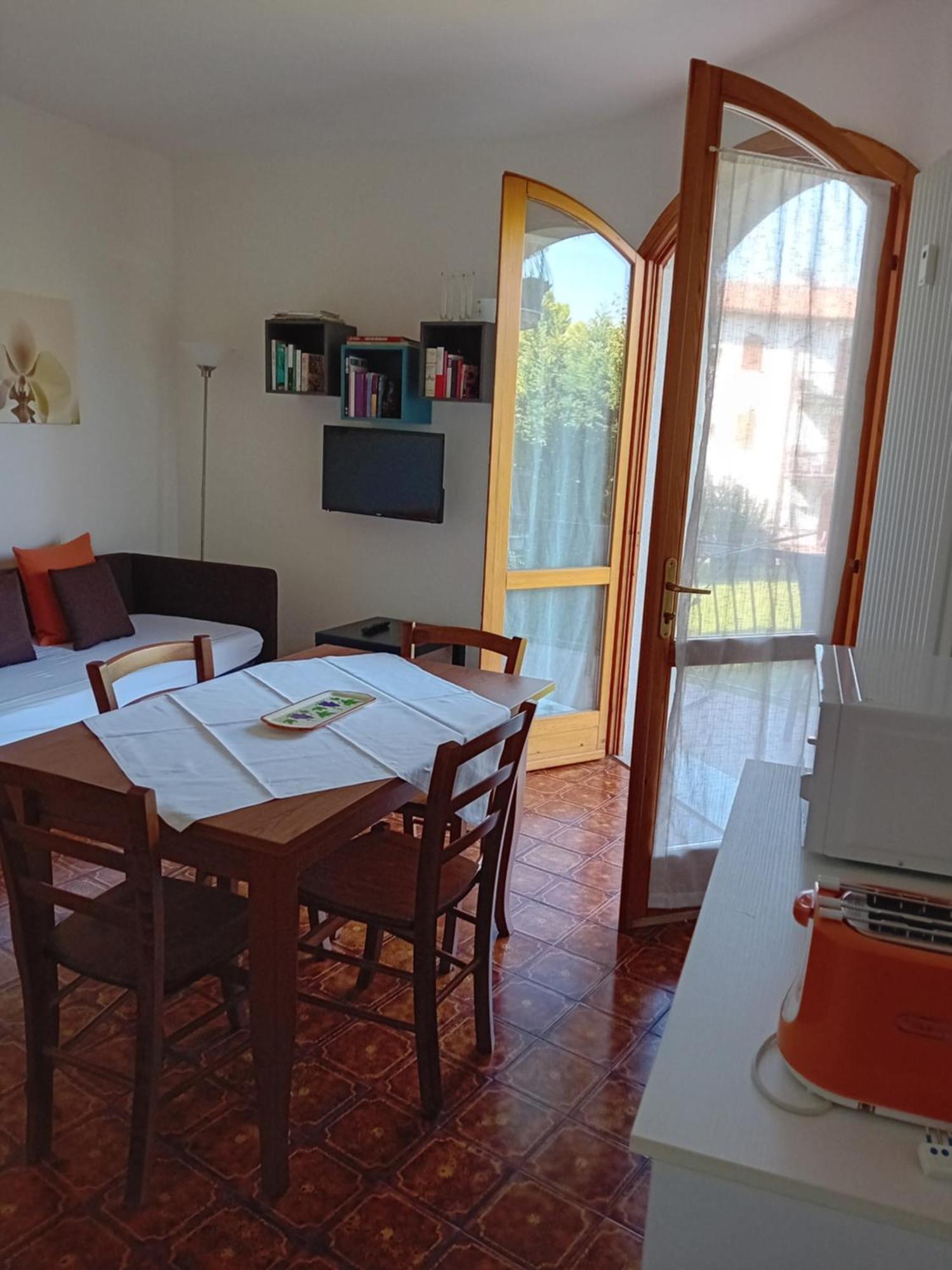 Il Glicine Sul Garda Appartamento Turistico Peschiera del Garda Eksteriør billede